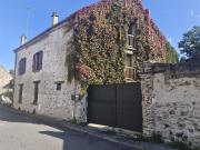 Maison en pierres de 470 m2 avec piscine couverte et...
