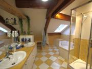 Maison en vente à Challes les Eaux, Auvergne Rhône...