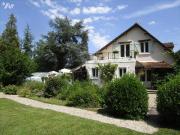 Maison en vente à Meung sur Loire, Centre Val de Loire,... Maison en vente à Meung sur Loire, Centre Val de Loire,...