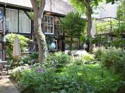 Maison et atelier dans un écrin de verdure 236m² Paris 14ème