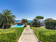 Maison et dépendances