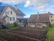Maison familiale, 2 appartement et grand potentiel |...