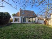 7 pièces Maison avec jardin dans quartier paisible de...