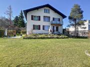 Maison familiale avec deux appartements | dreamo. Ch