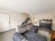 Maison familiale avec jardin, dépendances et combles...