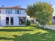 Maison familiale avec piscine