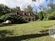 Maison familiale avec piscine Accès direct forêt des...