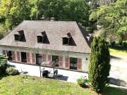 Maison familiale avec piscine Accès direct forêt des Trois