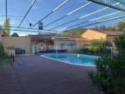 Maison familiale de plain pied entièrement rénovée avec...