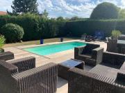 Maison familiale avec piscine privée sans vis à vis