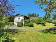 Maison familiale avec superbe vue montagne