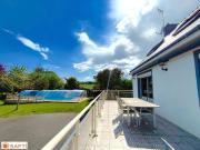 Maison familiale de 160m² avec piscine et triple garage