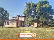 Maison familiale de 189 m² avec parc arboré et accès...