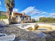 Maison familiale implantée sur 4000 m² à Montesquieu des...