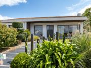 Maison familiale spacieuse avec dépendance