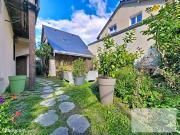 Maison, garage, grange, jardin