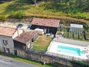 Maison, gîte et piscine
