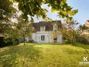 Maison indépendante 132 M2,147 utile 6 pièces,4...