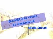 MAISON independante avec ces annexes