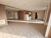 Maison indiv. 3 chs, Bureau, jardin poss. Garage