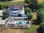 Maison Individuelle 165m2, 5 chambres, piscine sur une...