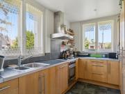 Maison individuelle avec annexe et grand terrain |...
