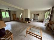 Maison individuelle de 165 m2 sur terrain boisé et...