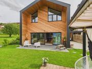 Maison individuelle moderne avec vue imprenable sur le...