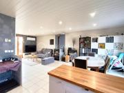 Maison individuelle récente avec terrasse, jacuzzi et...