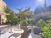 Maison lumineuse au calme avec jardin arboré