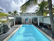 Maison mitoyenne 3ch Orient Baie 2 pas de la plage