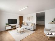 Maison mitoyenne à fort potentiel Volumes indépendants –...