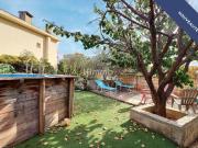 Maison mitoyenne T5 avec extérieur et piscine