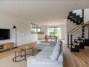 Maison neuve contemporaine Re 2020 à Saint Marc sur Mer...