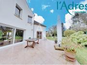 Maison Noisy Le Grand 234 m²