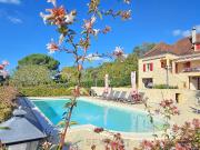 Maison parfaite à Domme. Vu imprenable sur la Bastide et...