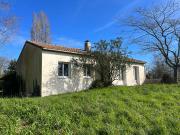Maison Plain pied sur sous sol AVEC DEPENDANCES EN PIERRE