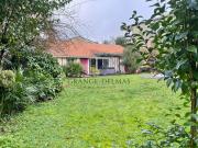 Maison plain pied sur une grande parcelle et...