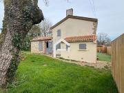 Maison Poiroux 5 pièce s 150 m2 au calme
