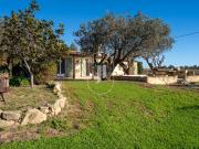 Maison provençale à rénover dans les vignes au Plan de...