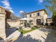 Maison provençale, esprit mas, confort contemporain