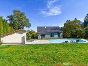 Maison récente avec piscine et étang 135m² Sauviat sur Vige