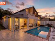 Maison récente, piscine et calme Mont Vert les Hauts...