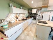 Maison rénovée, 3 ch, studio indépendant, belle pièce de...
