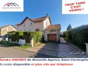 Maison rénovée au goût du jour avec jardin et spacieux...