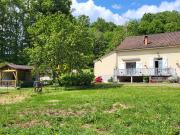 Maison rénovée avec un jardin de 2343 M2 134m²...