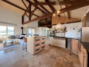 Maison rénovée sur une colline, proche Beaumont du...