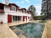 Maison rénovée vue sur la Rhune