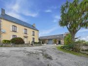 Maison Saint Coulitz 18 pièce s 669 m2