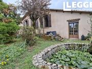 Maison spacieuce avec grand terrain clos, petits toits,...